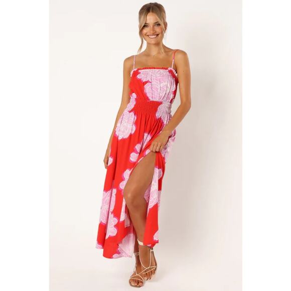 Petal & Pup Sybel Midi Dress Size Medium in Red Pink Floral - Picture 16 of 16